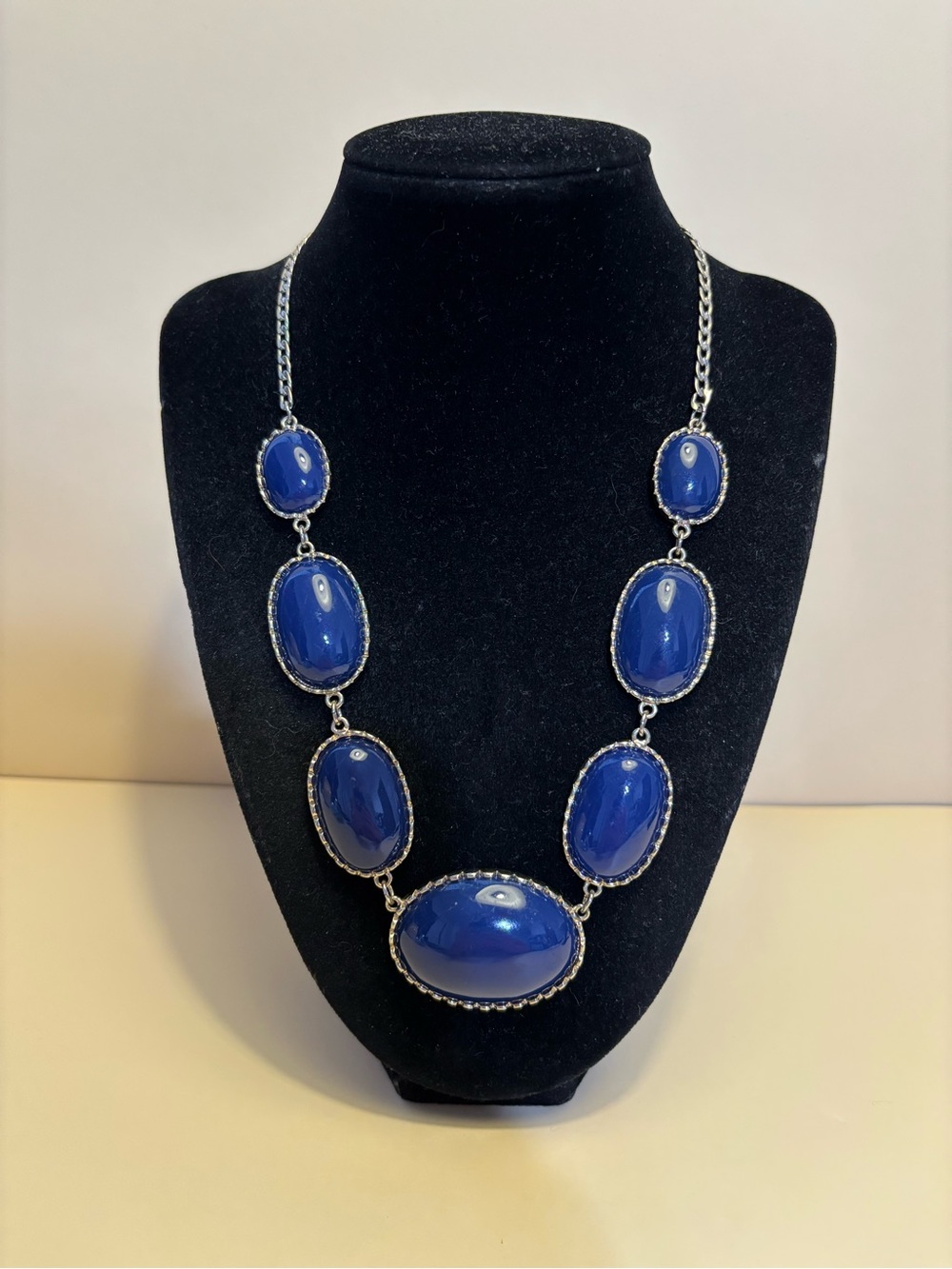 J.Crew Silver-Tone Cobalt Blue Cabochon Necklace 19”+1.5”